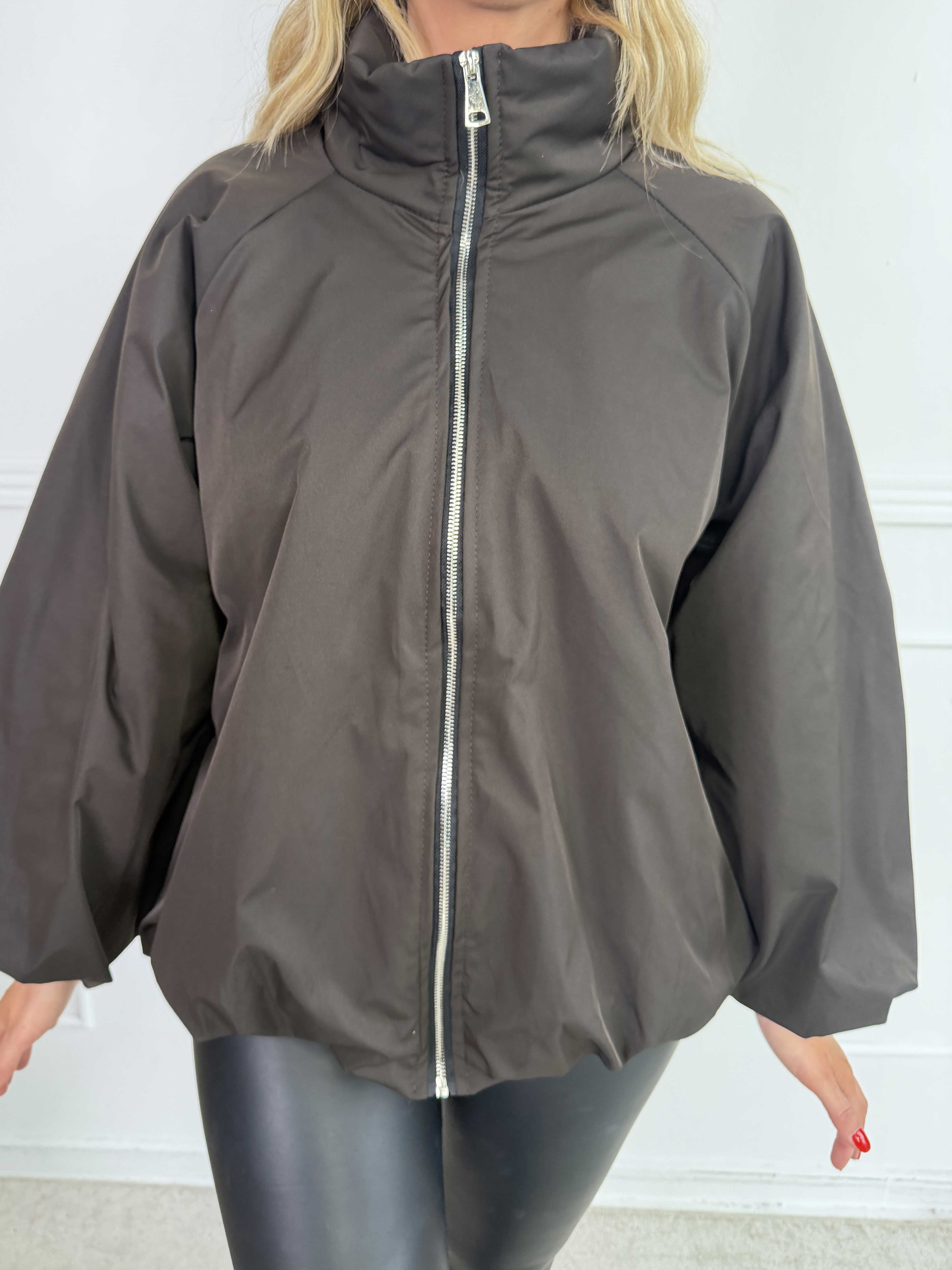 Gemma - Varm og trendy plus size bomber dynejakke